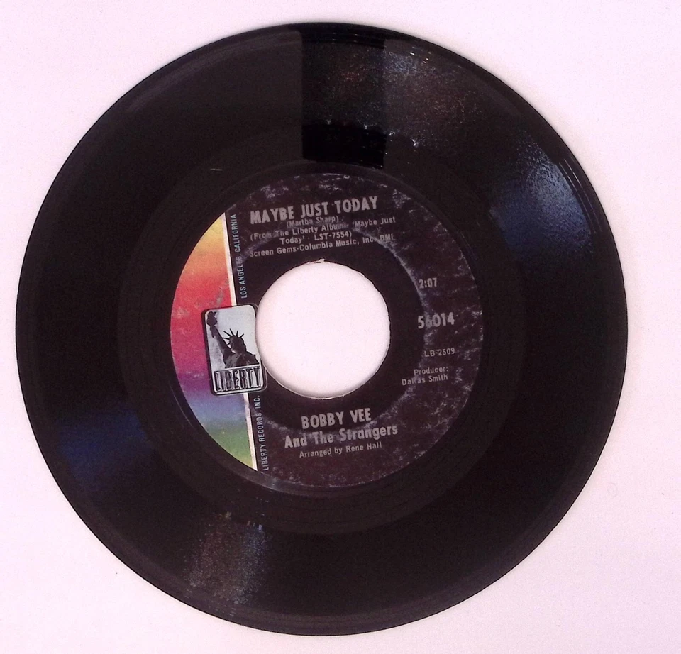 BOBBY VEE & THE STRANGERS YOU'RE A BIG GIRL NOW/MAYBE JUST TODAY VINYL 45 68-99 - Image 2 of 3