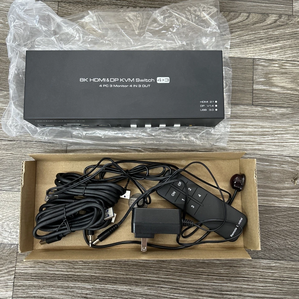 4K144Hz HDMI + 2 Displayport Interruptor KVM 3 Monitores 4 Computadoras 8K Interruptor KVM... Foto 3 de 4