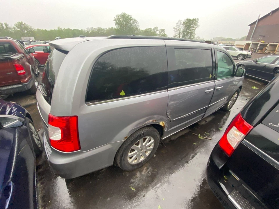 11 12 13 14 15 16 CHRYSLER TOWN CNTRY Air Conditioning AC Compressor - Image 4 of 4