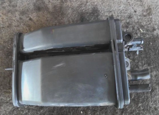 2001-2004 Nissan Xterra Fuel Vapor Charcoal Canister Assembly OEM With Warranty - Изображение 2 из 4