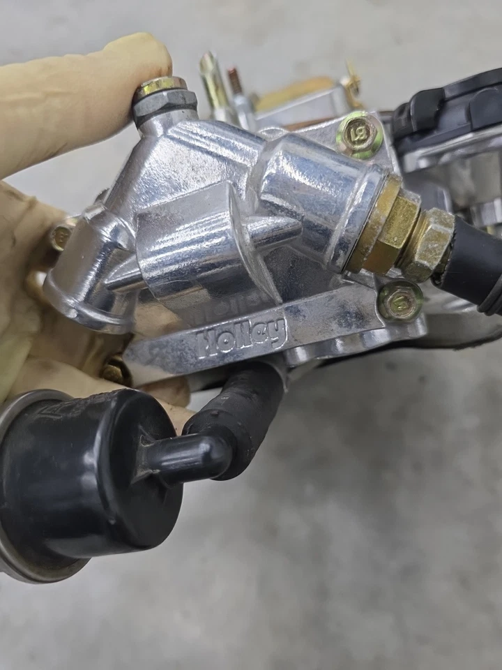 Carburador de 4 barriles Holley 0-80670 Avenger 670 CFM, obturador eléctrico Foto 2 de 3