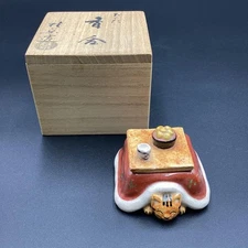Kogo Incense Container Kotatsu Motif by Kairaku with Paulownia Box Japan