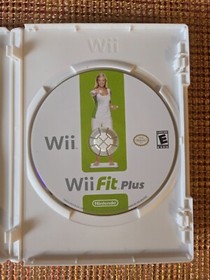 Wii Fit Plus (Nintendo Wii, 2009) Complete With Manual