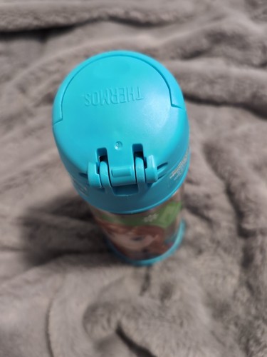 Disney “Frozen” Metallic Thermos Anna And Elsa - Picture 5 of 7