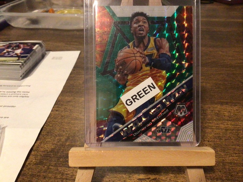 Donovan Mitchell 2019-20 Mosaic Will to Win Green Prizm #16 Utah Jazz
