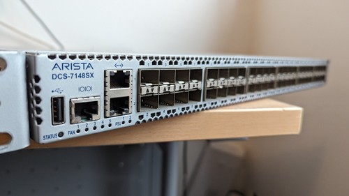 Arista DCS-7148SX 48 Port SFP+ Switch 5 X Fan + 2 X PSU - Picture 2 of 8