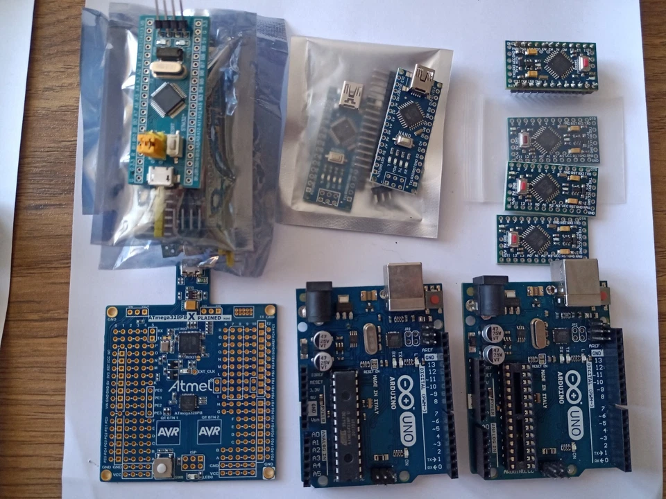 LOT of Arduinos, ATMega328, STM32F103, Power, moisture Sensors, OLED - Image 2 of 4