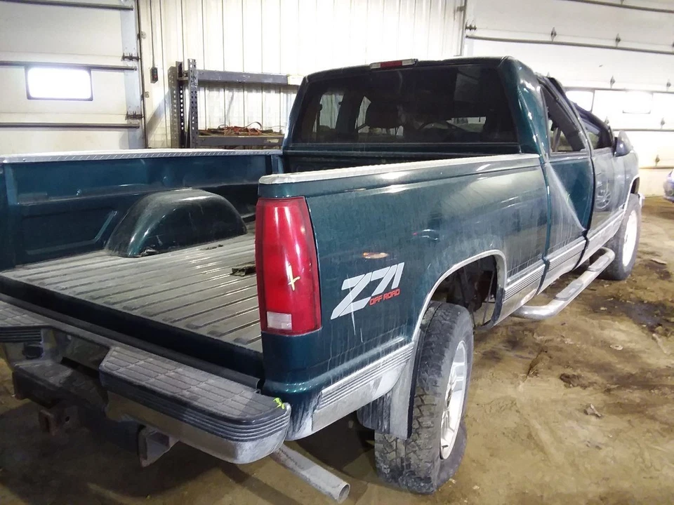 Parachoques trasero cromado para camioneta Chevrolet 2500 88-00 2049897 Foto 4 de 4