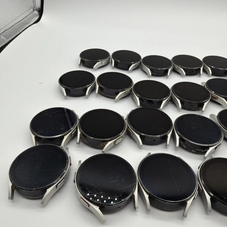 Samsung Galaxy Watch4 - 40 mm - Plateado - Wi-Fi - Grado C - Lote de 10 Foto 2 de 4