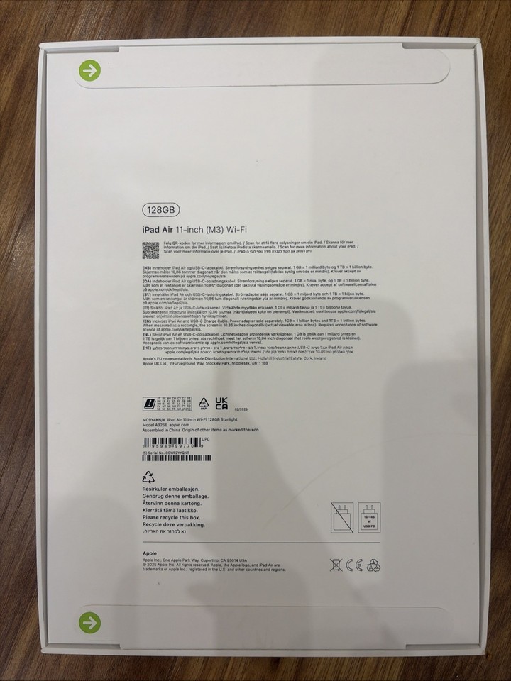 Pack & Smooch Angus Leather IPad Case - Handmade German Leather Sleeve With Apple Pencil Holder