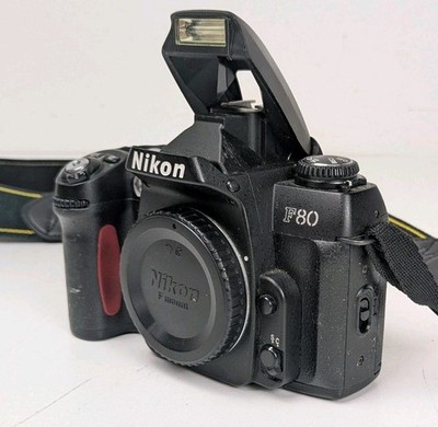 NIKON F80 Spiegelreflexkamera