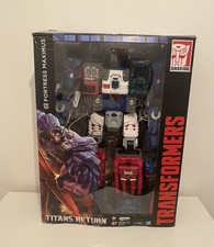Transformers Titans Return Fortress Maximus with Toyhax SDCC Exclusive