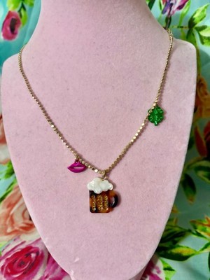  NWT Betsey Johnson St Patrick s Day Beer Clover & Lip Charm Necklace 