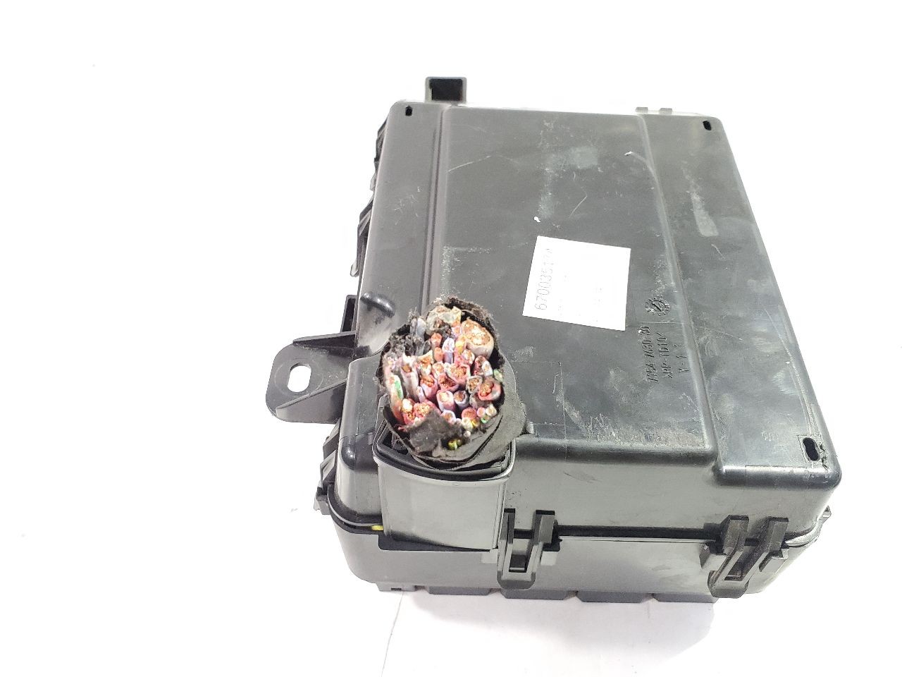 2017 Maserati Levante OEM Fuse Box 670035174