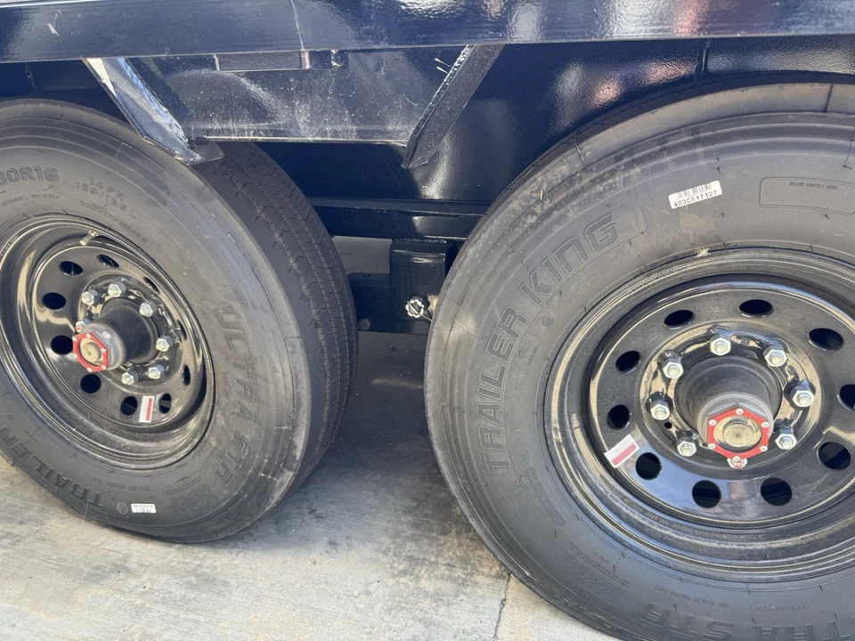 Remolque de plataforma 2925 cuello de ganso nunca usado Foto 3 de 4