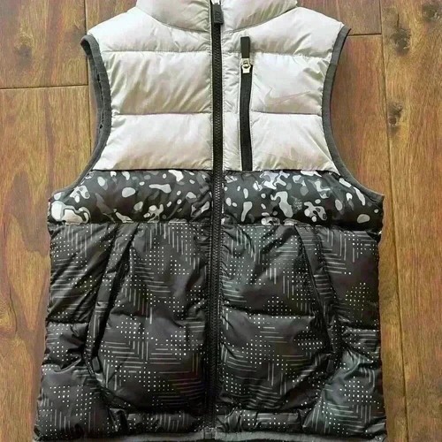 Nike Boy's 'Alliance GFX' Water Repellent Reversible Vest 679827 012 sz S - Picture 3 of 8