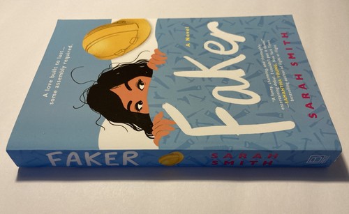 Smith Sarah- Faker BOOK NEW - Picture 2 of 2