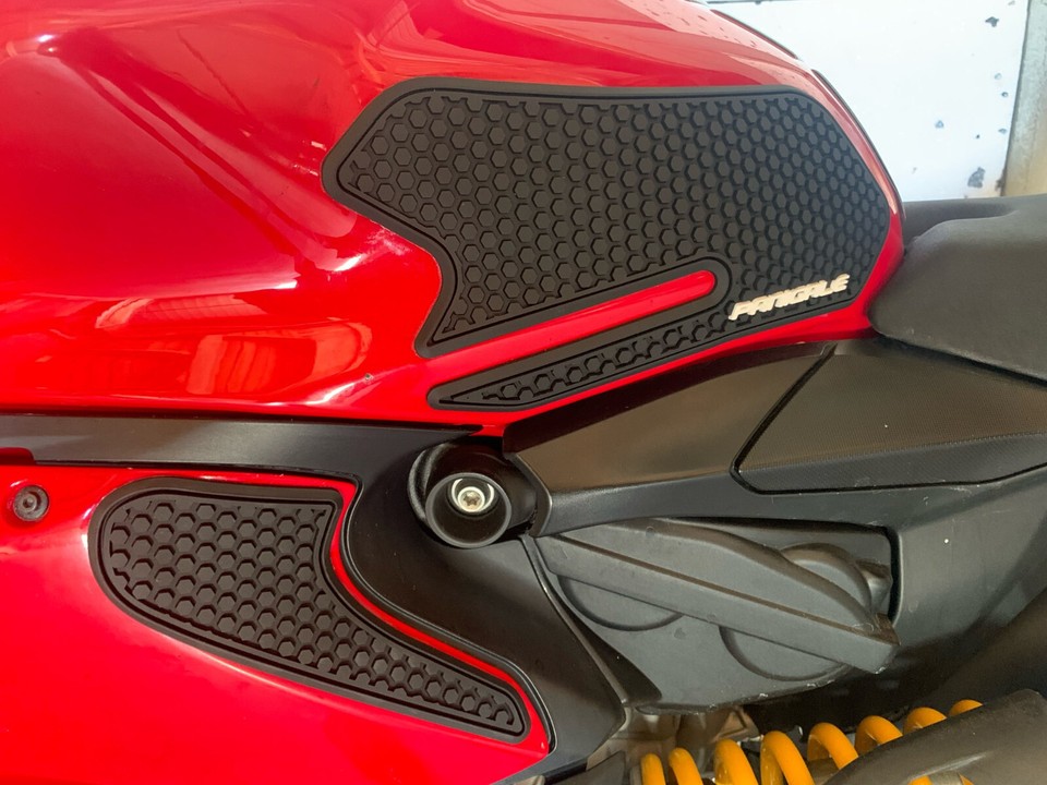 Motorcycle Fuel Tank Pads Tank Protector Set For DUCATI PANIGALE V2