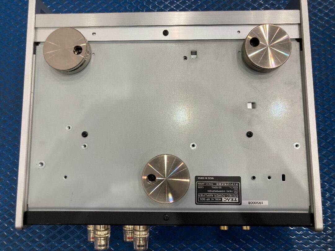 TEAC AP-505-S Stereo Power Amplifier Silver Audio Compact TEAC AP-505-S Stereo Power Amplifier Silver Audio Compact