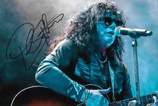 Paul Shortino "Quit Riot/King Kobra" signed 8x12 inch photo autograph Paul Shortino "Quit Riot/King Kobra" signed 8x12 inch photo autograph