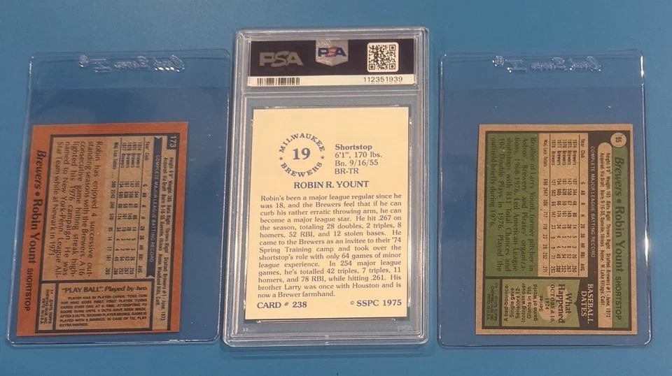 VINTAGE 1970s ROBIN YOUNT HOF LOT - Image 3 of 3