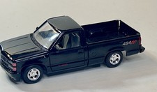 MororMax 1:24 Diecast 1992 GMC Sierra GT 454 Black Pickup Truck  Read  