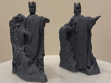Lord of the Rings Argonath Bookends Set | 6&rdquo; Tall Kings of Gondor Statues LOTR