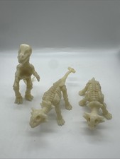RAVENSDEN GLOW IN THE DARK DINOSAUR SKELETON FIGUREs Lot Of 3
