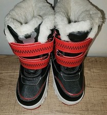 Disney Mickey Mouse Snow Boots Toddler 9 Red Black Double Strap Winter Shoes