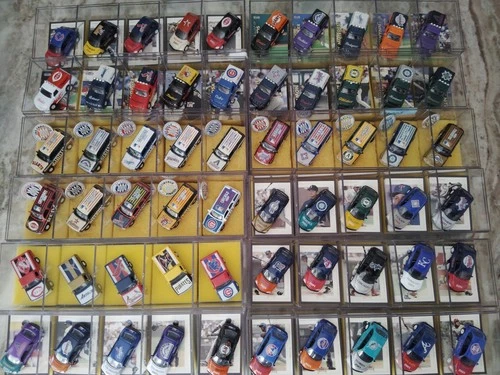 Lot of (60) White Rose 1999-2001 MLB 1:64 Truck / Cars w/ Plastic Display Cases