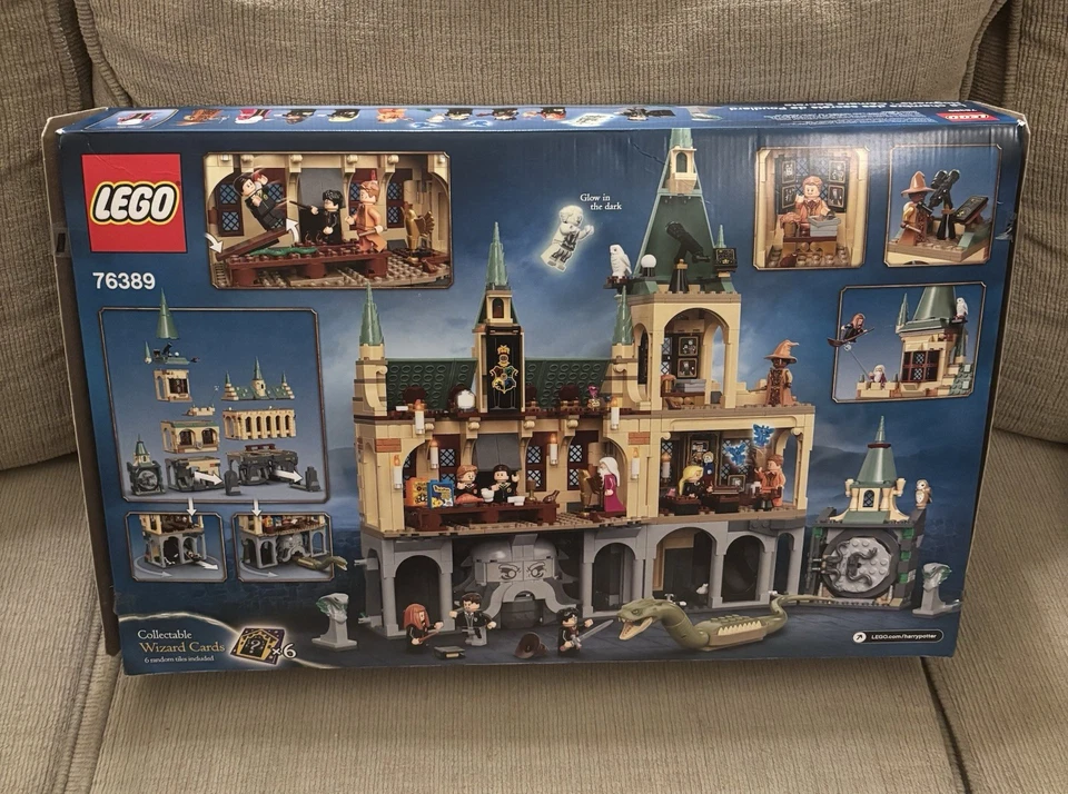 LEGO Harry Potter: Hogwarts Chamber of Secrets (76389) - Image 3 of 4