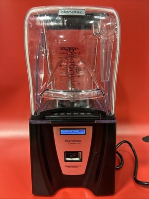 Blendtec Commercial Connoisseur 825 Blender + 2 Wildside Jars