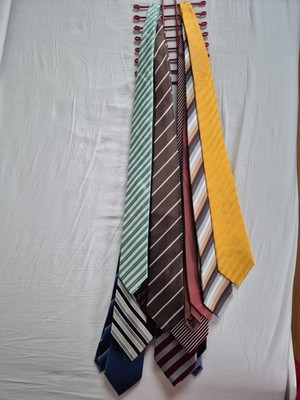 Seidenkrawatten in schönen Farben, verschiedene Labels, gebraucht, zum Aussuchen