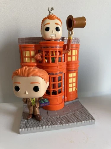 Funko Pop! Deluxe Fred Weasley Weasleys' Wizard Wheezes Harry Potter Figure