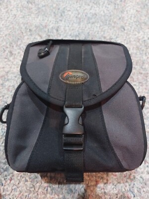 Camera Bag Lowepro EX 120 digital camera bag. professional