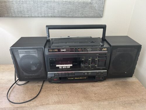 Lecteur cassette 3D hyper basse JVC PC-V33 Boombox AM/FM - Photo 1 sur 24