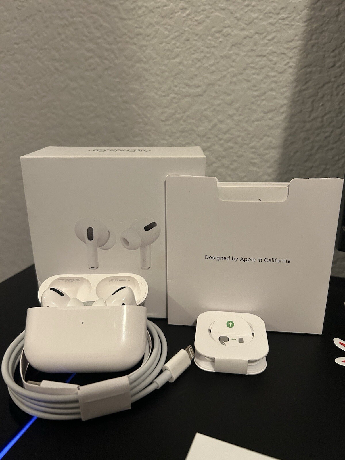 Upgrade Your Audio Experience with AirPods Pro-image