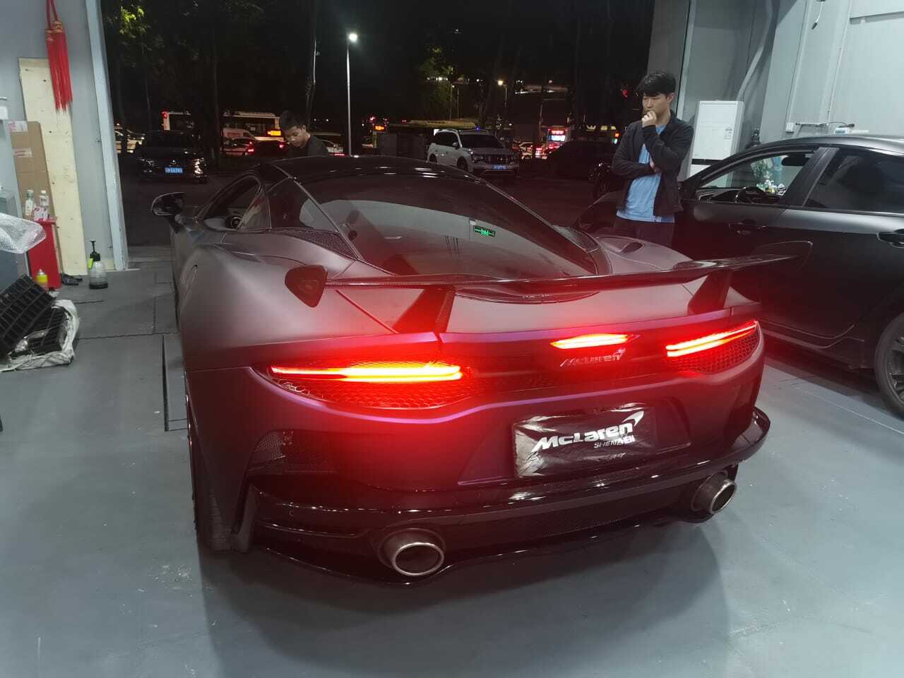 Mclaren GT Carbon Fiber Wing