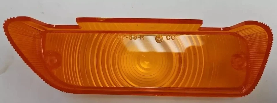 1968-1969 Plymouth GTX Road Runner правосторонний парковочный объектив со стороны пассажира 3004152 новый из старых запасов - Изображение 3 из 3