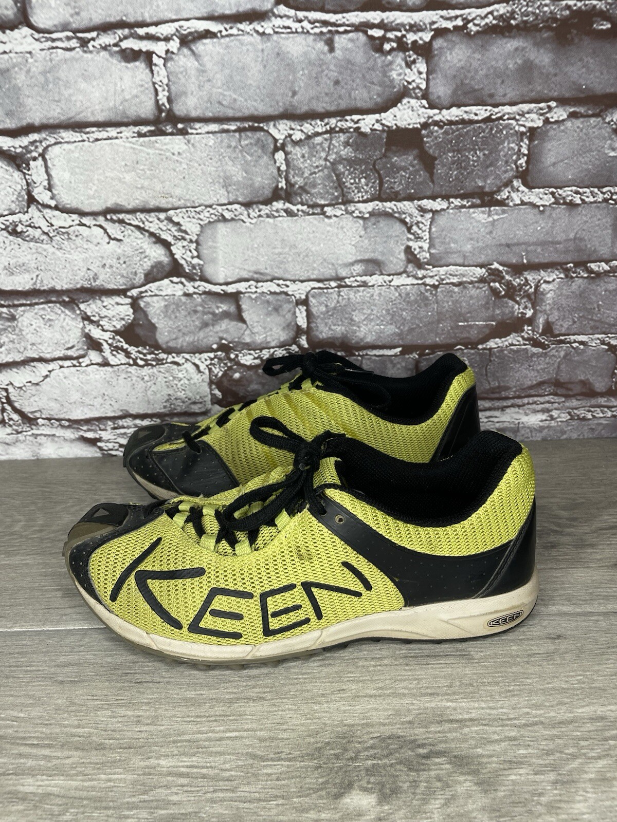 Sneakers Keen Yellow Lime Mesh nere in pizzo trail atletiche da donna taglia 37 5EU 7M US