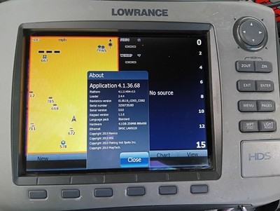 Lowrance HDS 10 Insight USA with 7 Pin Power/ Data Cable With Mounting Bracket