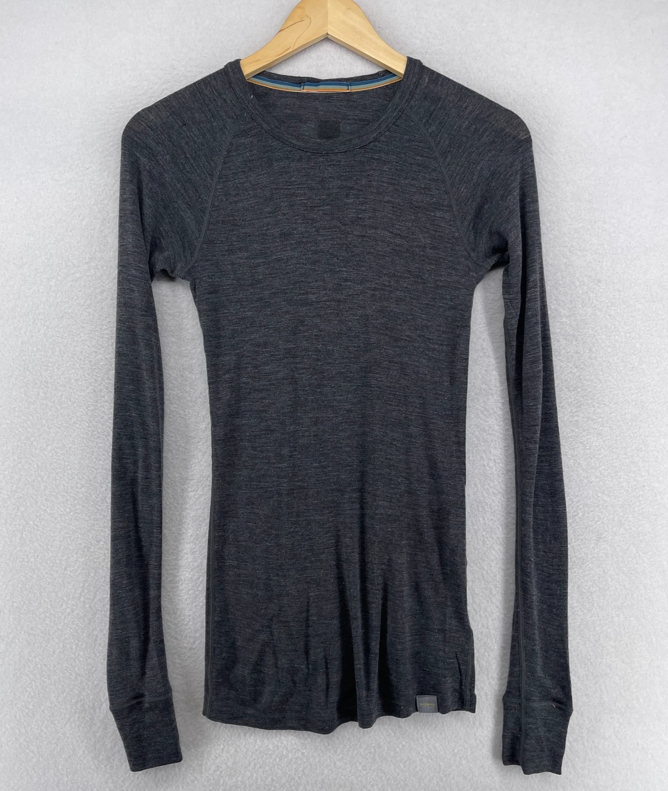 MERIWOOL LAYERS Top Womens M Thermal Baselayer Crewneck Long Sleeve Gray