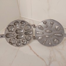 Christmas Cookies Press Form for Baking Biscuits Iron Nuts Cones Shells Mushroom