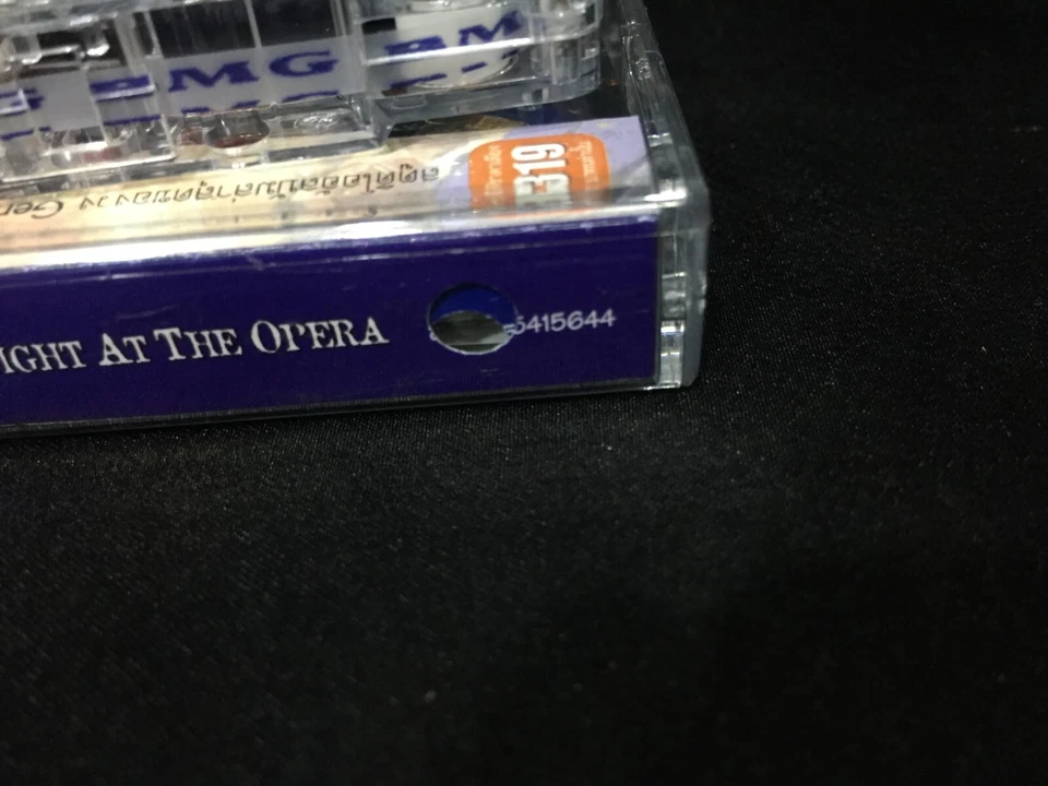 Blind Guardian A Night at the Opera Cassette Tape (BMG Thailand 2002) Foto 3 de 4