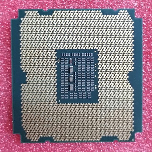 Intel Xeon E5-2697 V2 (SR19H) 2.70GHz 12-Core LGA2011 CPU - Picture 4 of 4