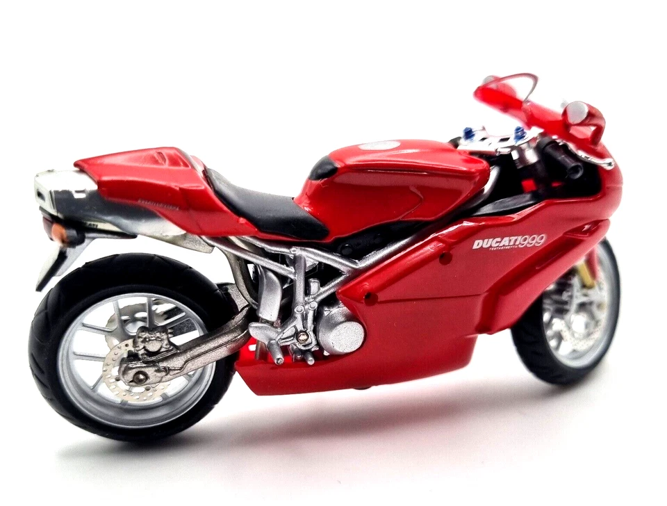 MOTO DUCATI 999 TESTASTRETTA 2003 Modelo Escala 1:24 Coleccionistas Moto En muy buena condición Foto 4 de 4