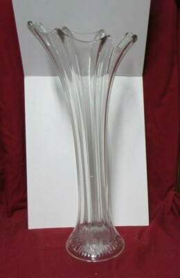 Tall Clear Glass Flower Arrangement Vase 16X6