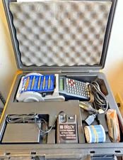 BRADY TLS2200 PORTABLE THERMAL LABEL PRINTER SYSTEM WITH CASE 