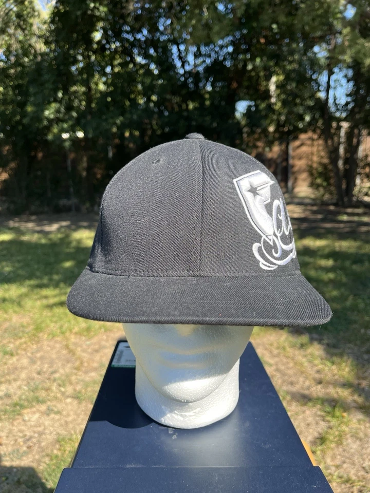 VINTAGE Famous Stars & Straps Hat Cap Fitted Y2K Famous Family Travis Barker - Image 2 of 4