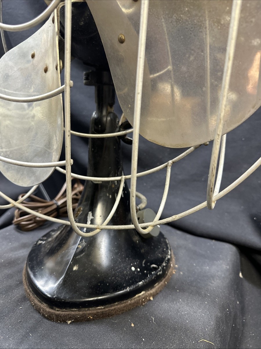 Vintage HUNTER Century 3 Speed C-16 Desk Fan 1940's Industrial Age